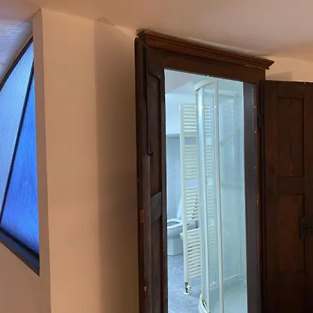 Dream House Apartment